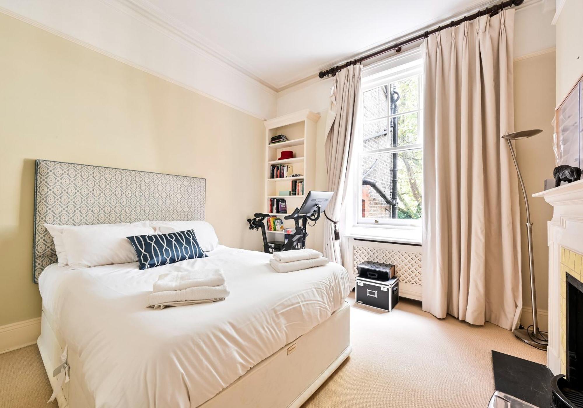 Appartamento Bright 2 Bedroom In South Kensington Londra